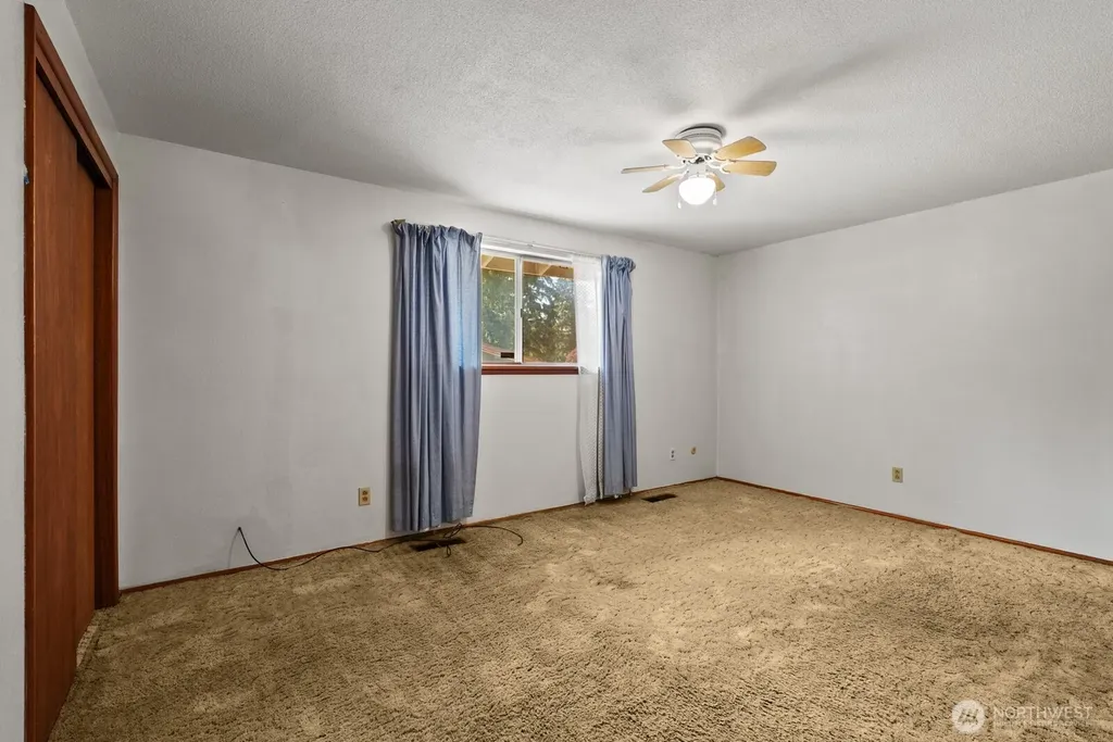 2224 168th Street E Tacoma WA 98445