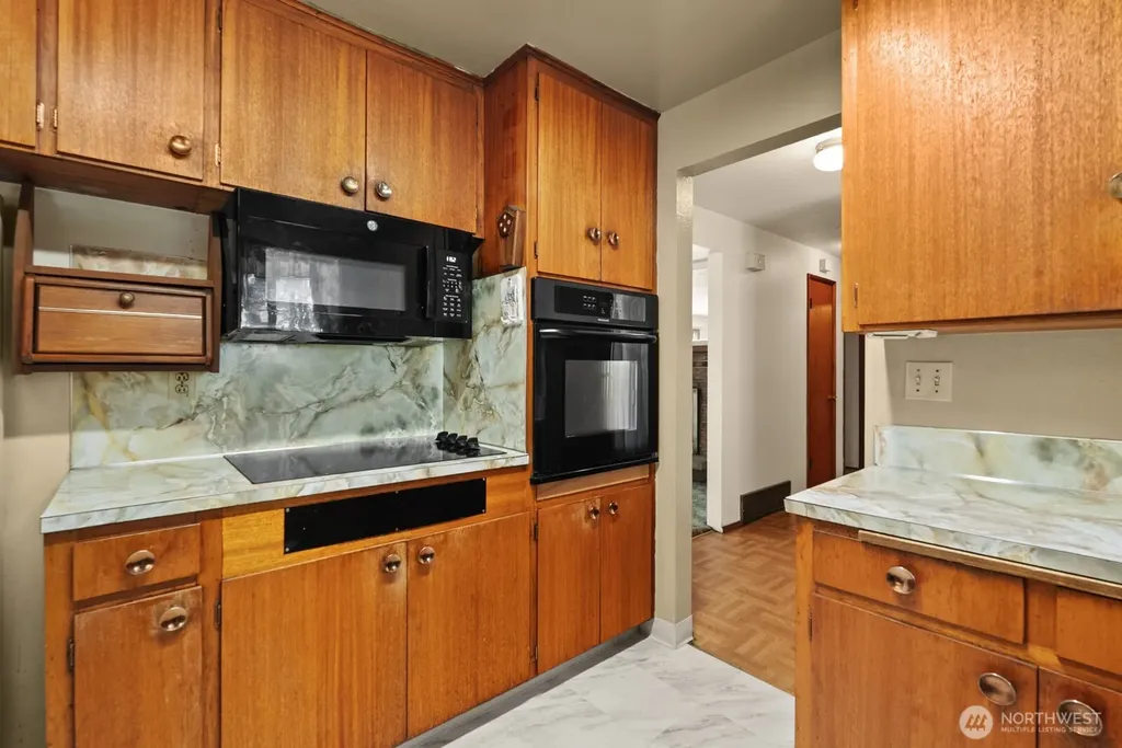 2224 168th Street E Tacoma WA 98445