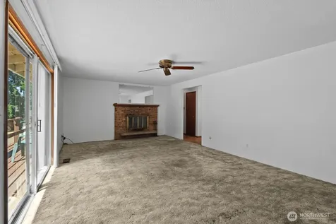 2224 168th Street E Tacoma WA 98445