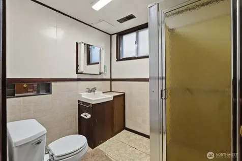 2224 168th Street E Tacoma WA 98445