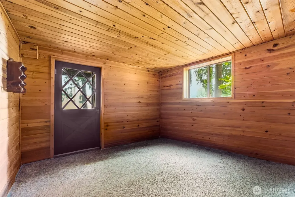910 E Saint Andrews Drive Shelton WA 98584