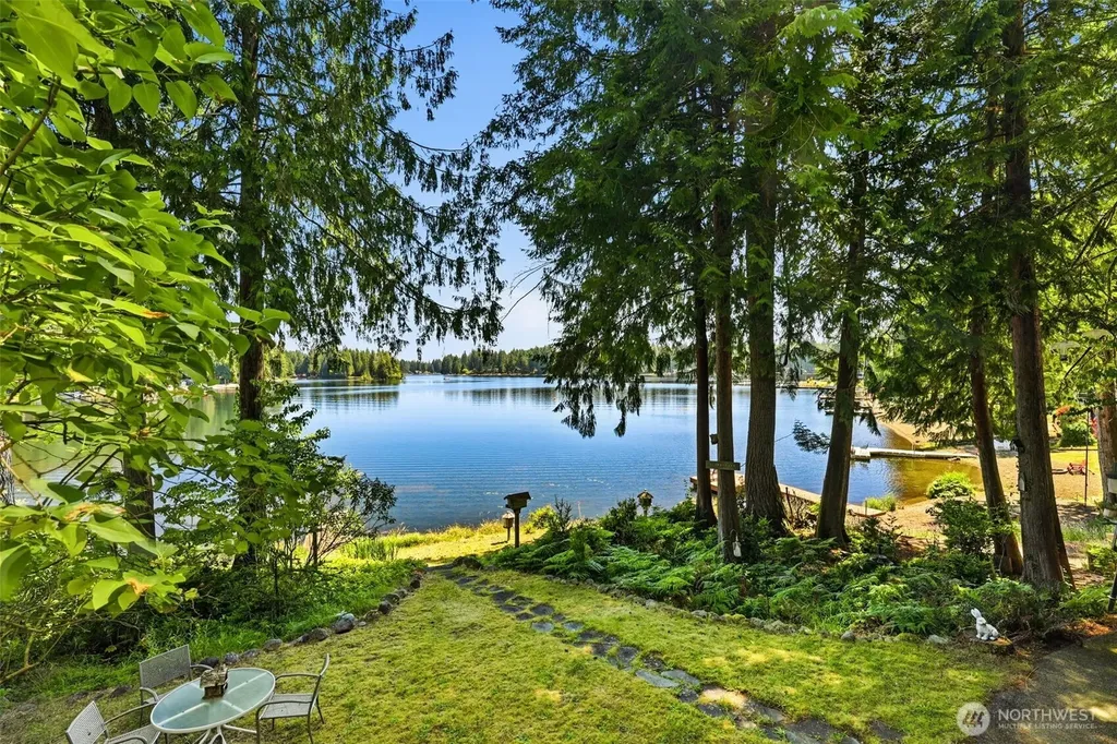 910 E Saint Andrews Drive Shelton WA 98584