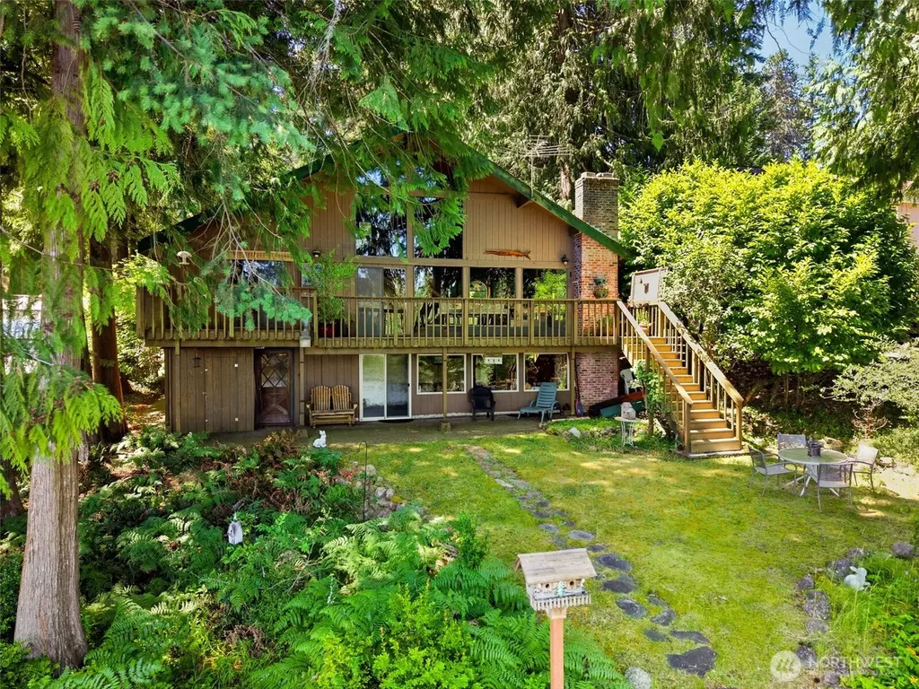 910 E Saint Andrews Drive Shelton WA 98584