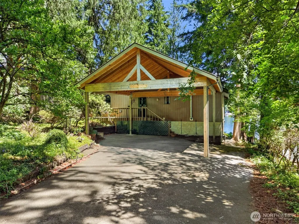 910 E Saint Andrews Drive Shelton WA 98584