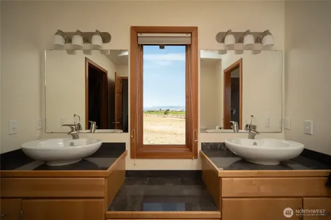 4405 Cove Road Ellensburg WA 98926