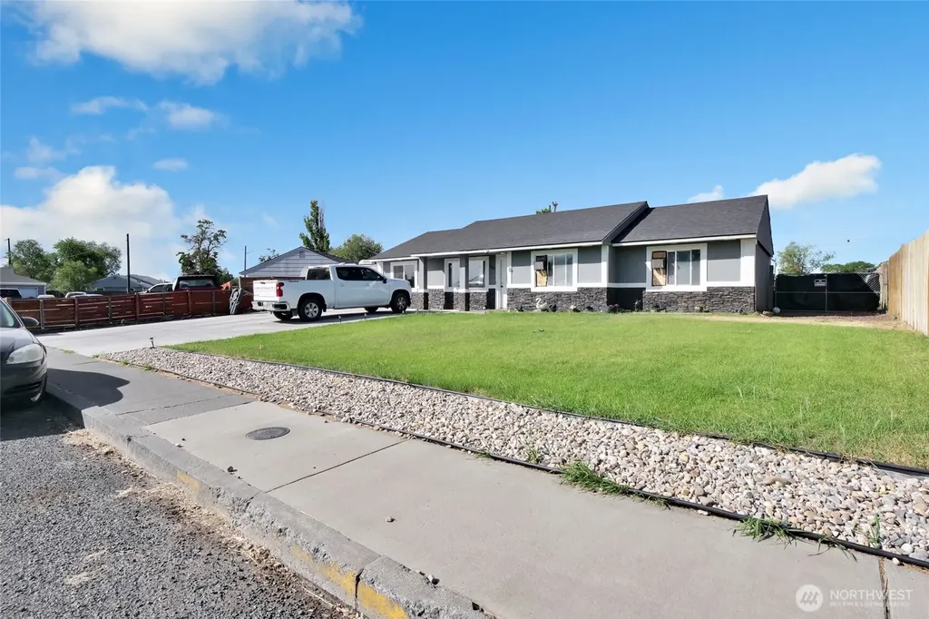 1101 Arnold Drive Moses Lake WA 98837