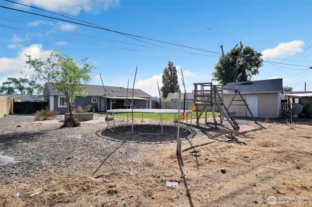 1101 Arnold Drive Moses Lake WA 98837