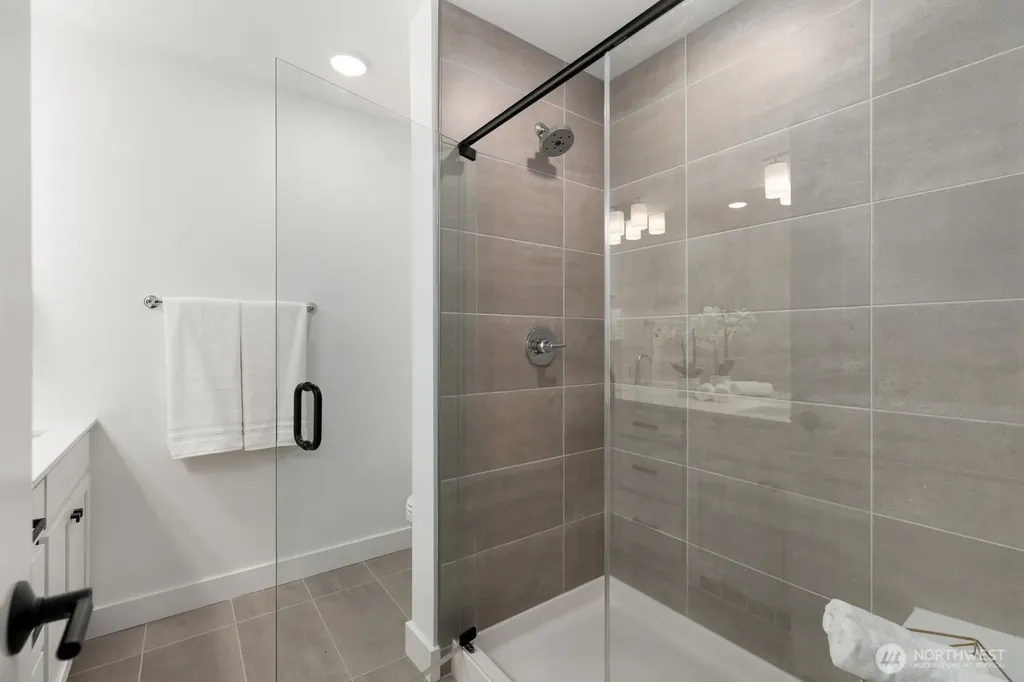 1177 Shoreline Way SE North Bend WA 98045