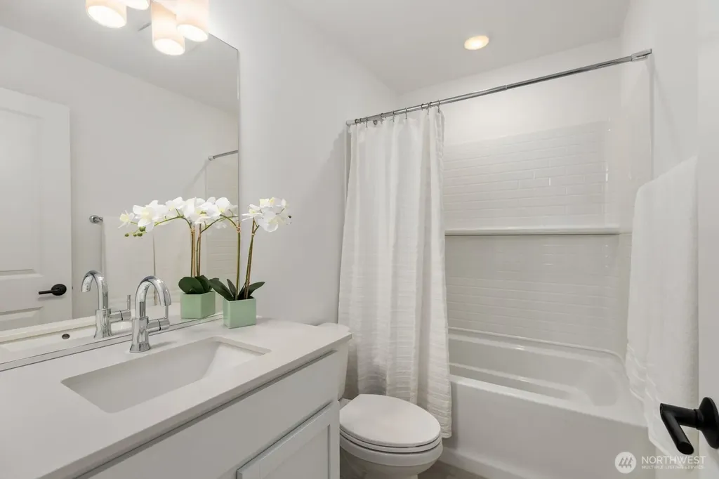 1177 Shoreline Way SE North Bend WA 98045