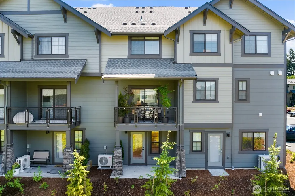 1177 Shoreline Way SE North Bend WA 98045