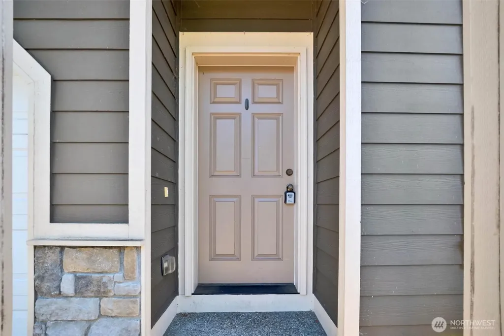 2426 Stafford Way Bothell WA 98012