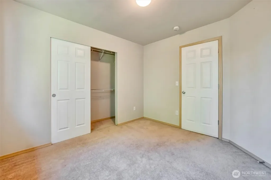 2426 Stafford Way Bothell WA 98012