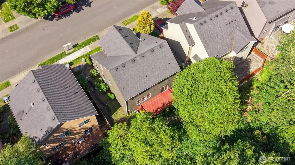 2426 Stafford Way Bothell WA 98012