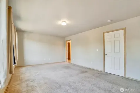 2426 Stafford Way Bothell WA 98012