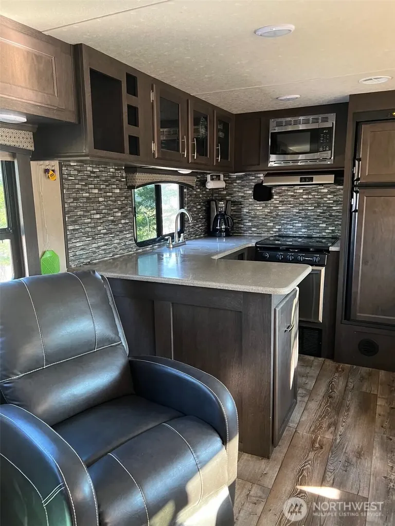 240 W Corral Drive Oroville WA 98844