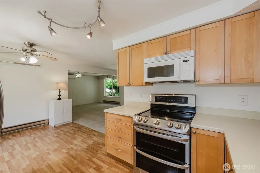 4014 Silver Lane NW Bremerton WA 98312