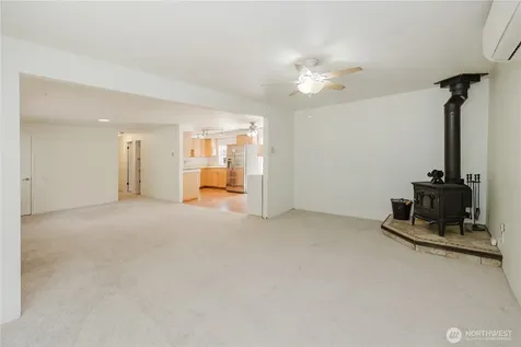 4014 Silver Lane NW Bremerton WA 98312