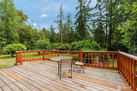 4014 Silver Lane NW Bremerton WA 98312