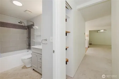 4014 Silver Lane NW Bremerton WA 98312