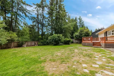 4014 Silver Lane NW Bremerton WA 98312