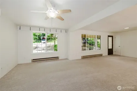 4014 Silver Lane NW Bremerton WA 98312
