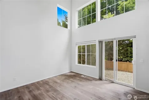 23302 57th Avenue S Kent WA 98032