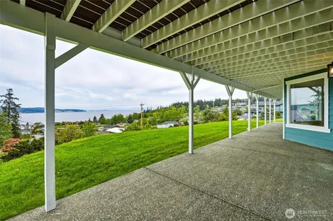 838 W Gladstone Drive Camano Island WA 98282