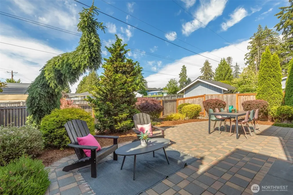 18208 2nd Place W Bothell WA 98012