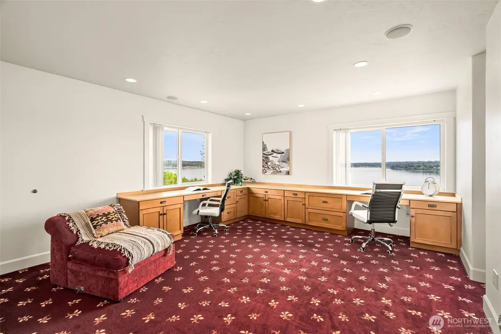 11182 Aquila Place NE Poulsbo WA 98370