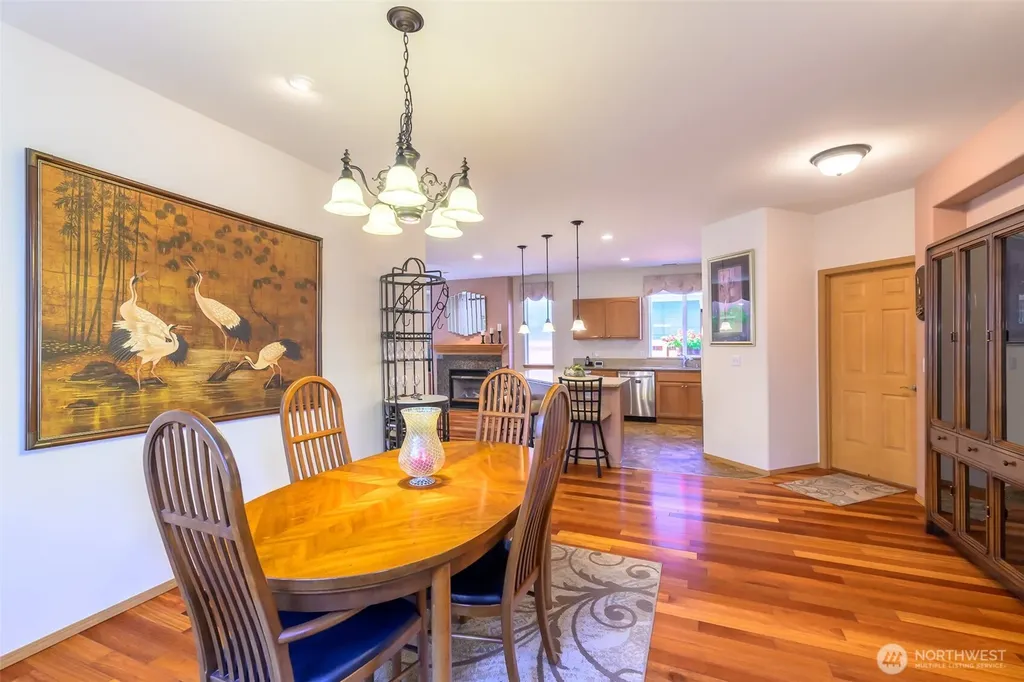 8313 Bainbridge Loop NE Lacey WA 98516