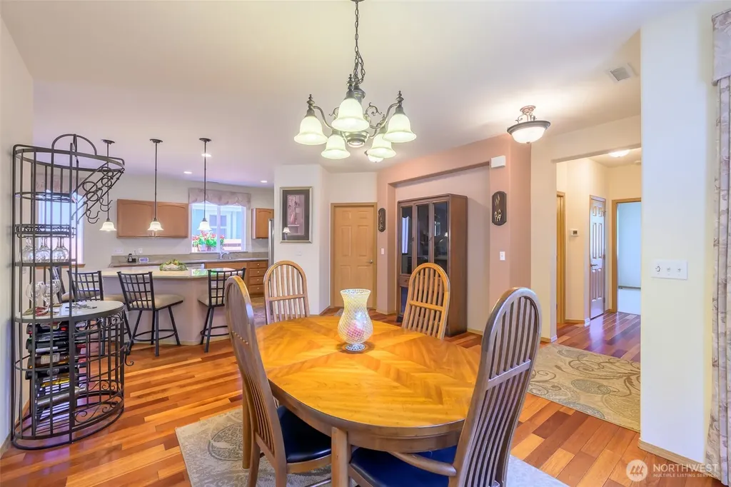 8313 Bainbridge Loop NE Lacey WA 98516