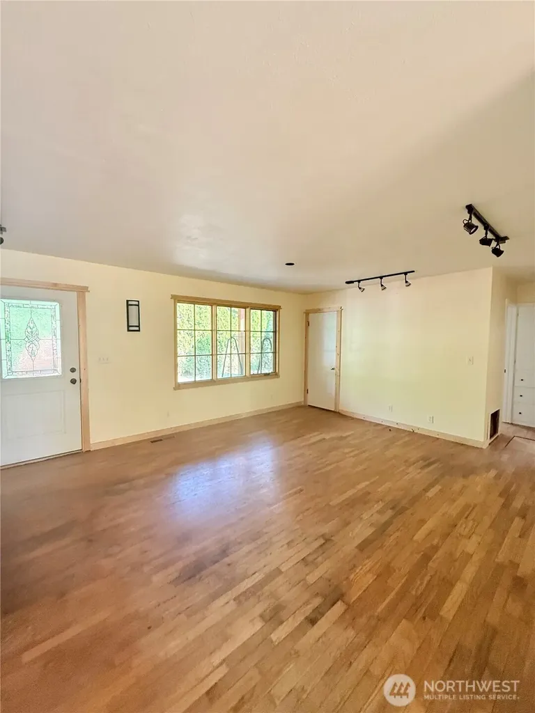 2050 James Avenue Okanogan WA 98840