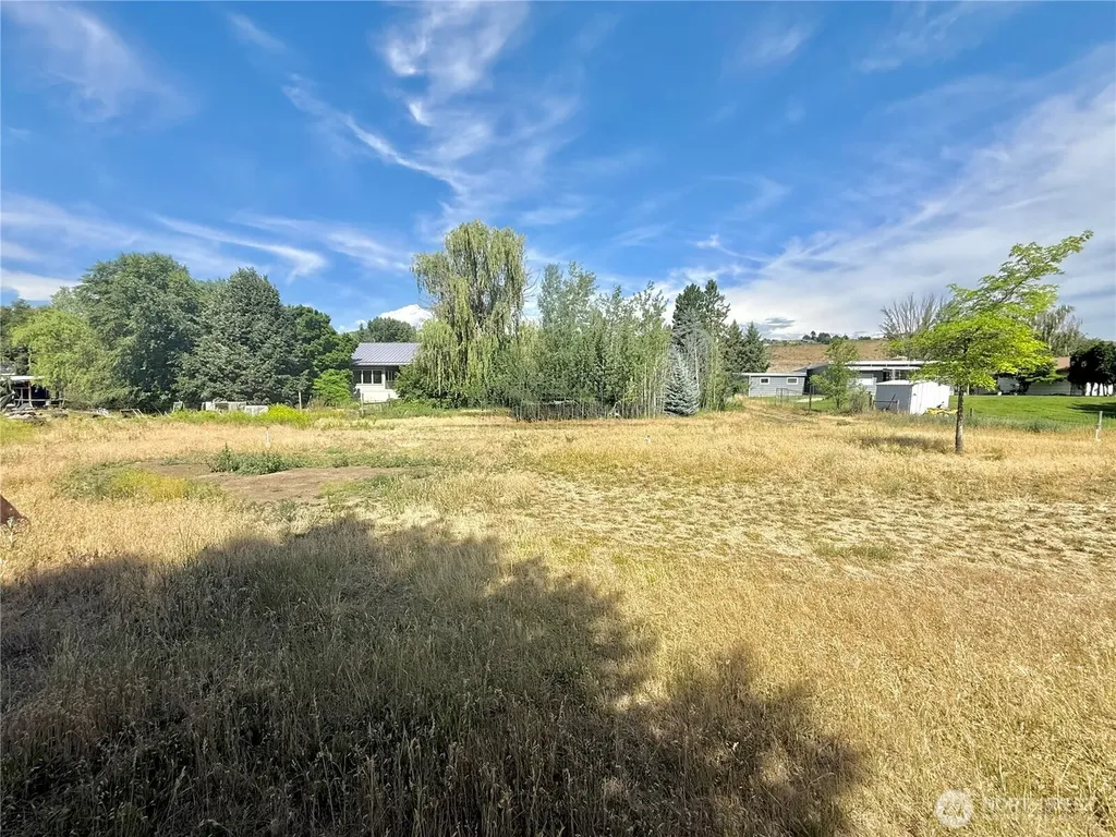 2050 James Avenue Okanogan WA 98840