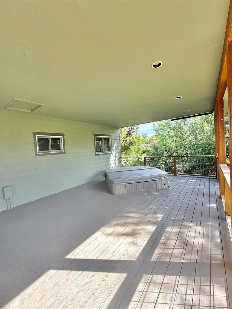 2050 James Avenue Okanogan WA 98840