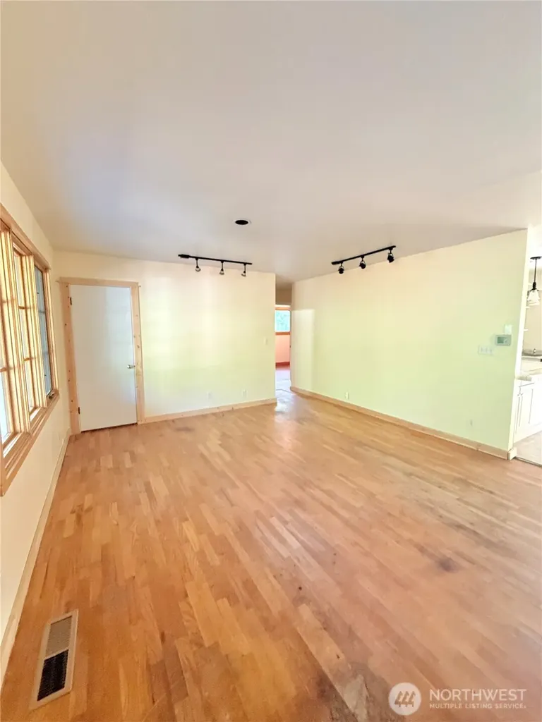 2050 James Avenue Okanogan WA 98840