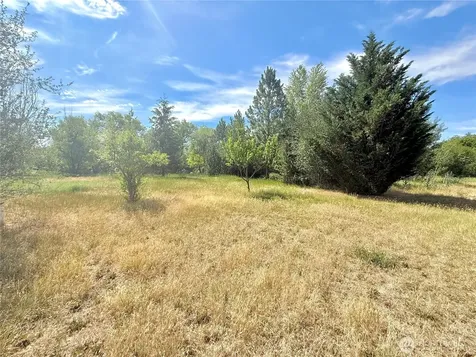 2050 James Avenue Okanogan WA 98840