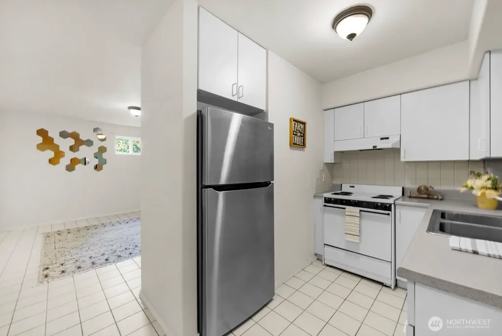 5508 31st Avenue NE Seattle WA 98105