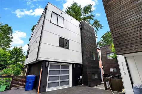 2122 NE 89th Street Seattle WA 98115