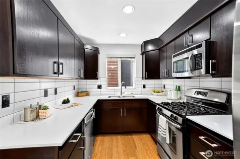 2122 NE 89th Street Seattle WA 98115
