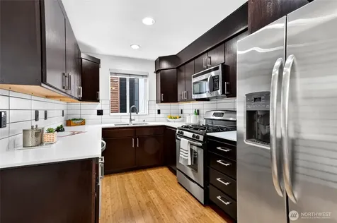 2122 NE 89th Street Seattle WA 98115