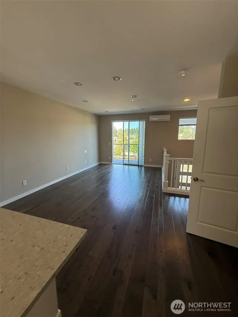 14614 35th Avenue NE Lake Forest Park WA 98155