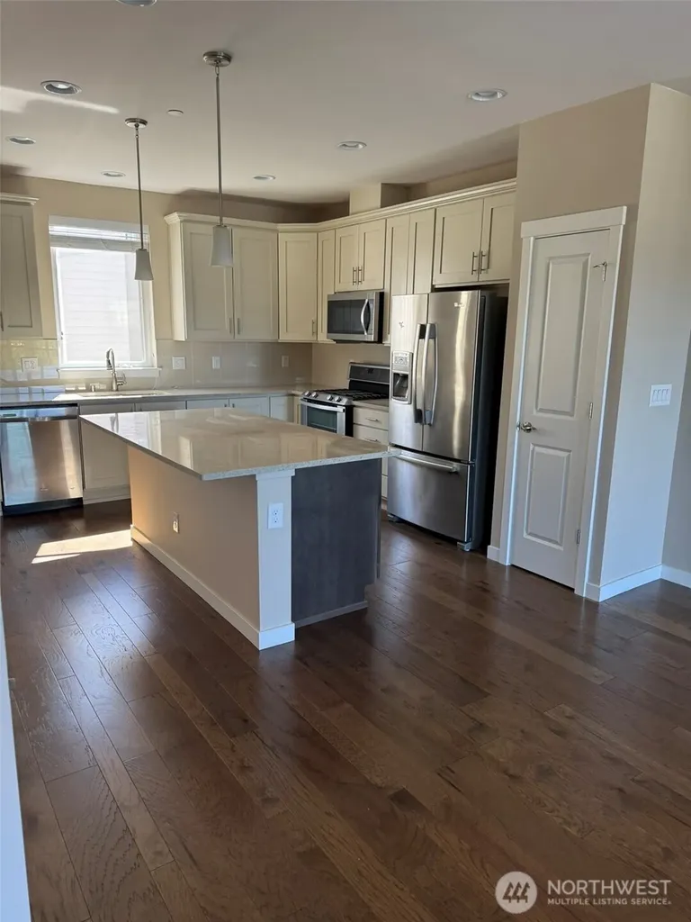 14614 35th Avenue NE Lake Forest Park WA 98155
