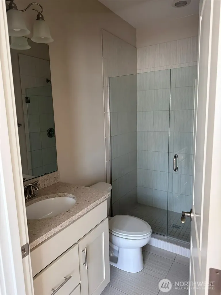 14614 35th Avenue NE Lake Forest Park WA 98155