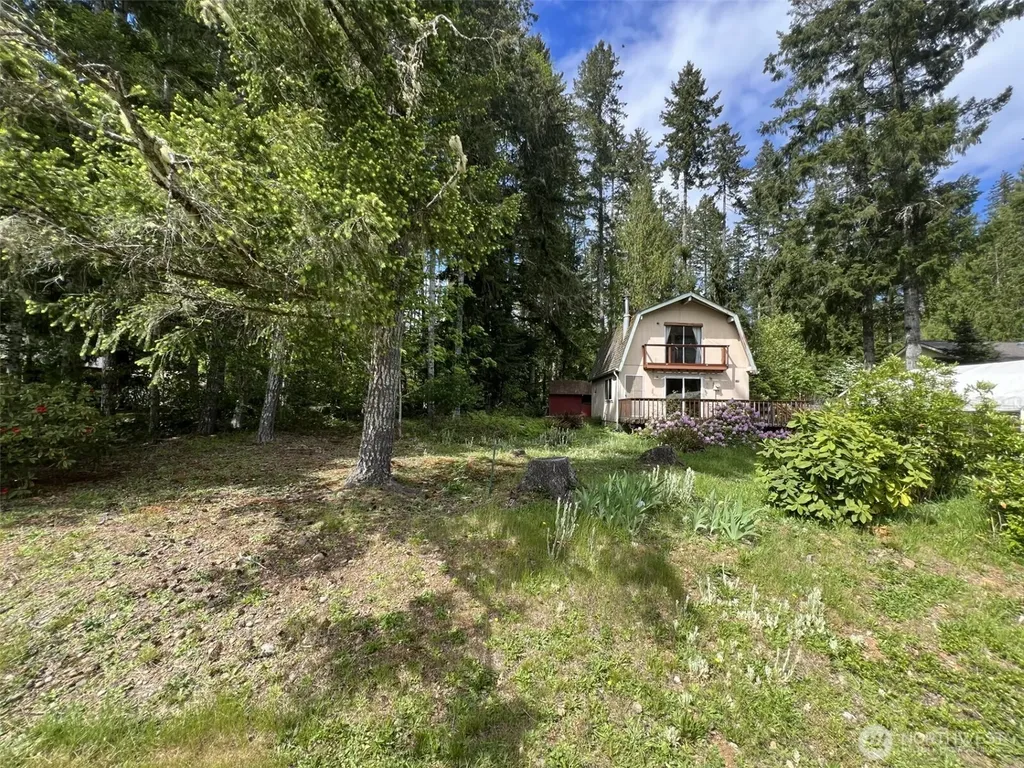 130 N Fairway Drive W Hoodsport WA 98548