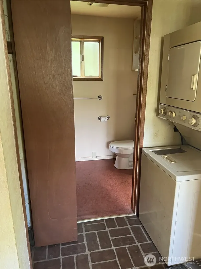 130 N Fairway Drive W Hoodsport WA 98548