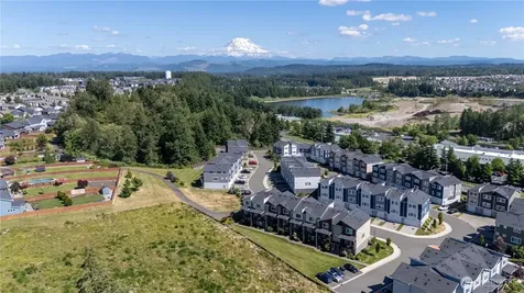 17527 110th Avenue E Puyallup WA 98374