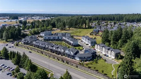 17527 110th Avenue E Puyallup WA 98374