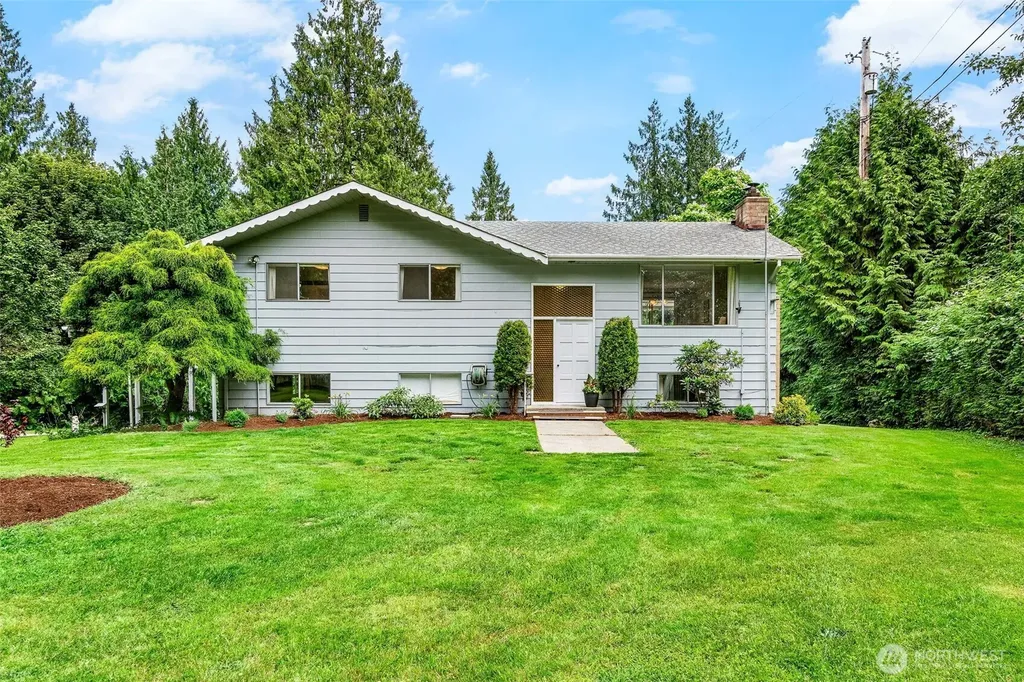 8403 64th Street NE Marysville WA 98270