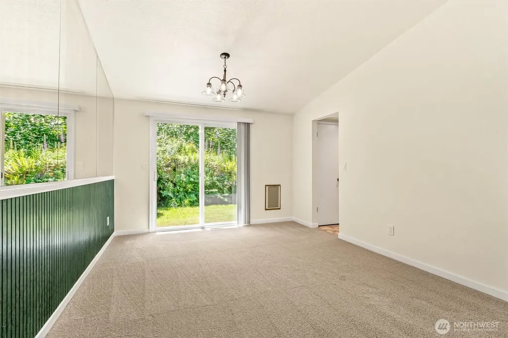 8830 Shell Place Edmonds WA 98026