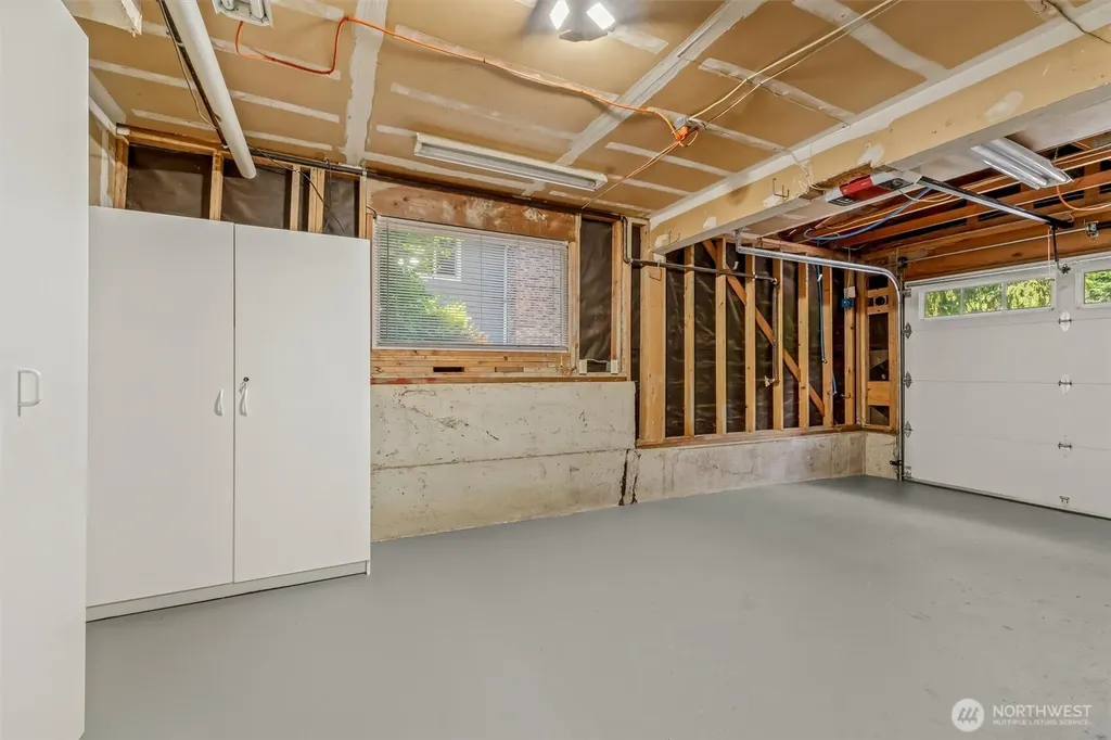 8830 Shell Place Edmonds WA 98026